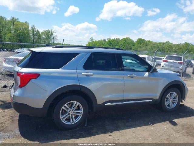 Ford Explorer Xlt