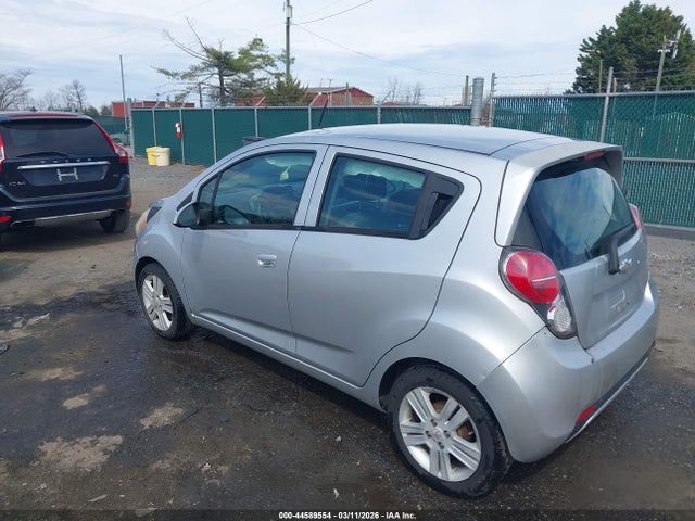 Chevrolet Spark 1lt Auto
