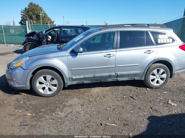 Subaru Outback 2.5i Limited