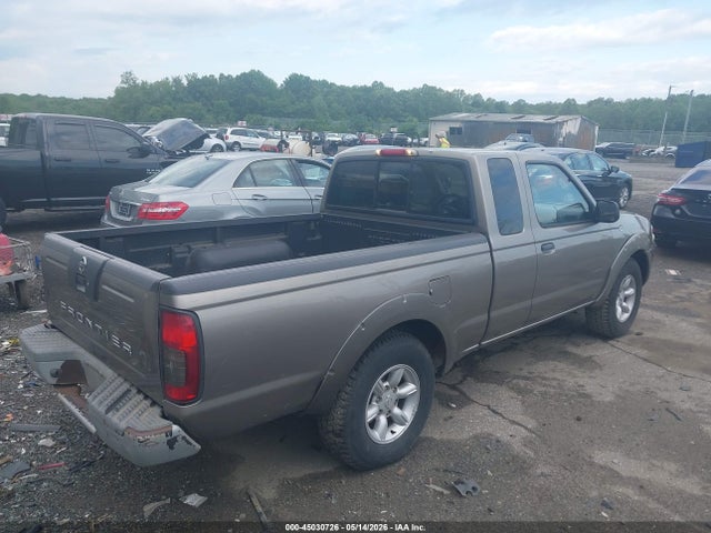 Nissan Frontier Xe