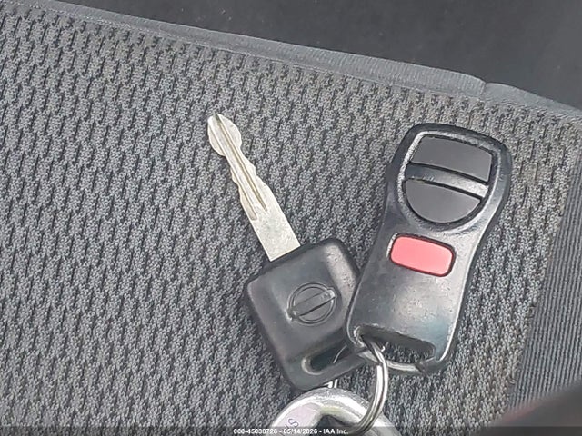Nissan Frontier Xe