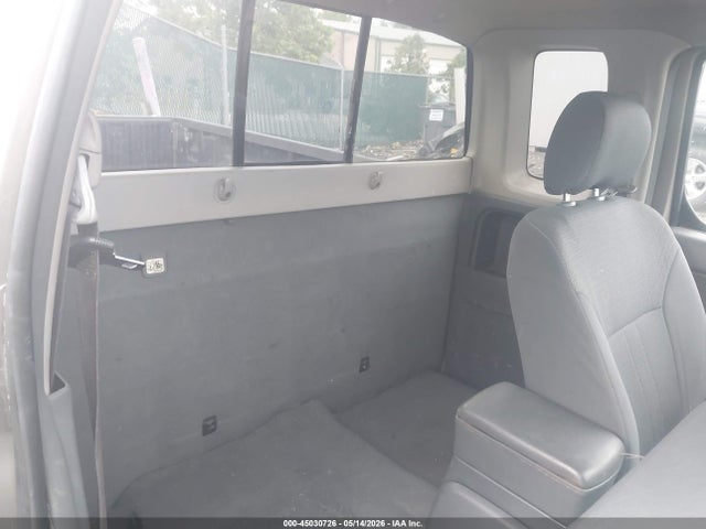 Nissan Frontier Xe