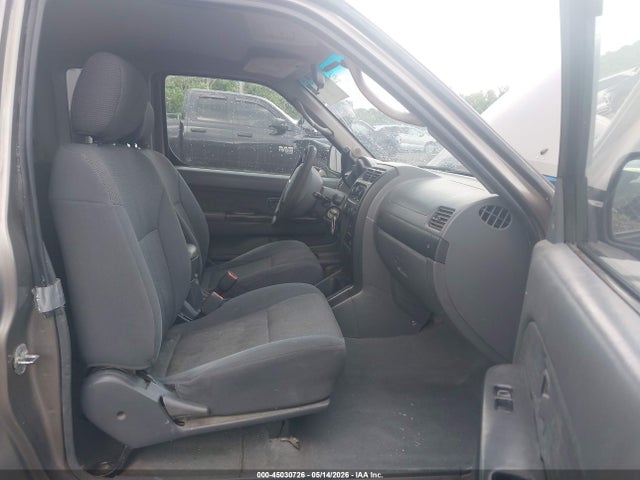 Nissan Frontier Xe