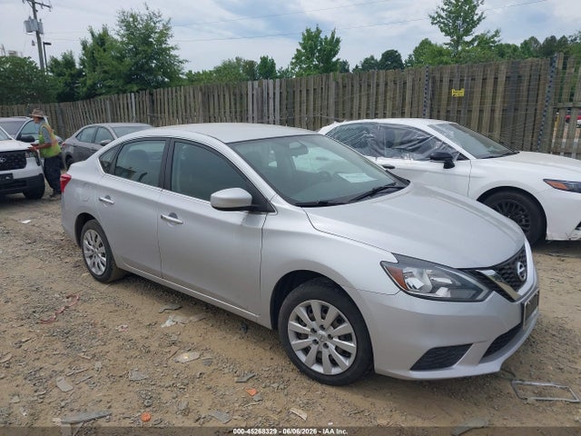 Salvage Nissan Sentra Image
