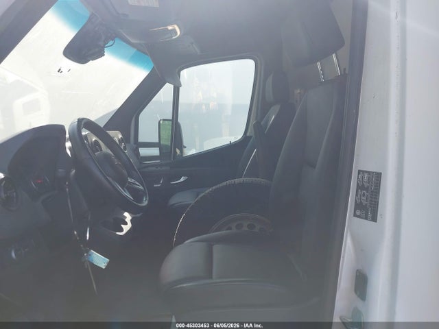 Mercedes-Benz Sprinter 4500