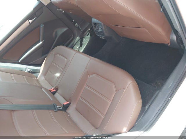Volkswagen Passat 2.0t Se