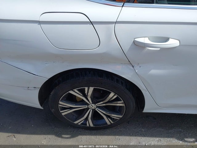 Volkswagen Passat 2.0t Se