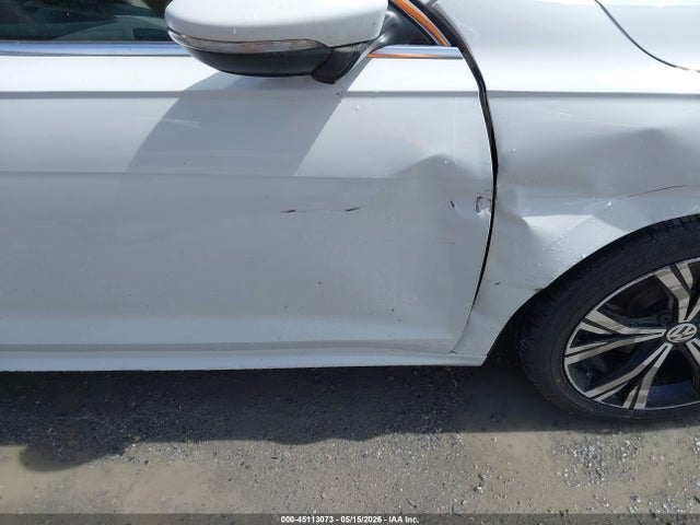 Volkswagen Passat 2.0t Se