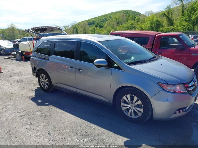 Salvage Honda Odyssey Image