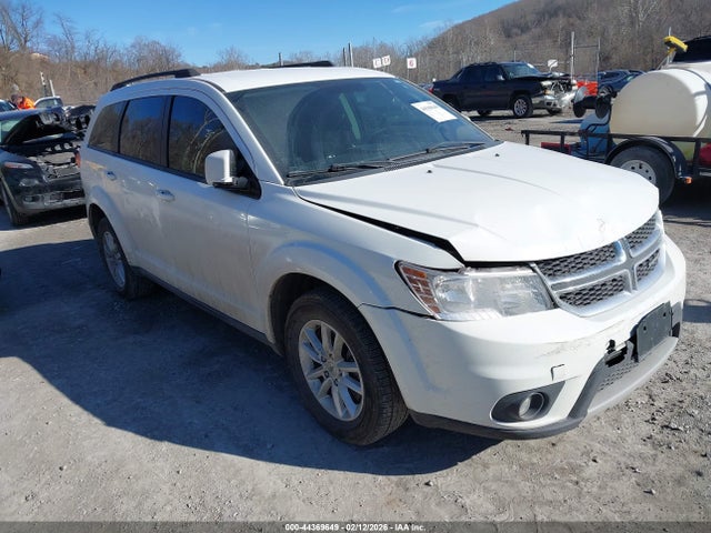 Salvage Dodge Journey Image