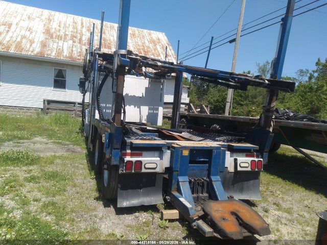 Peterbilt 365
