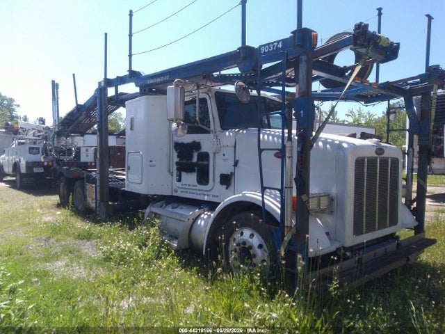 Peterbilt 365