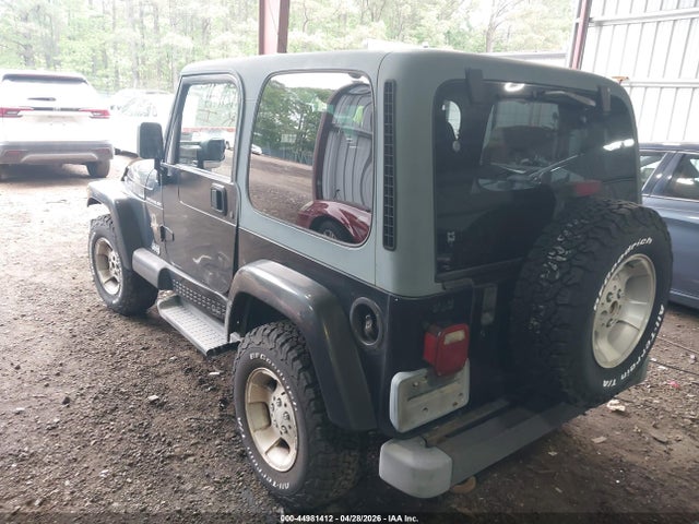 Jeep Wrangler Sahara