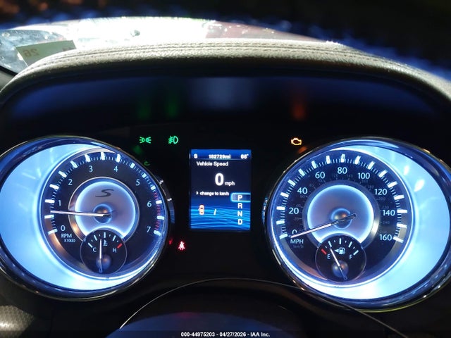 Chrysler 300 S V8