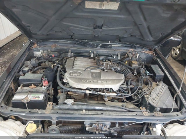 Nissan Pathfinder Le