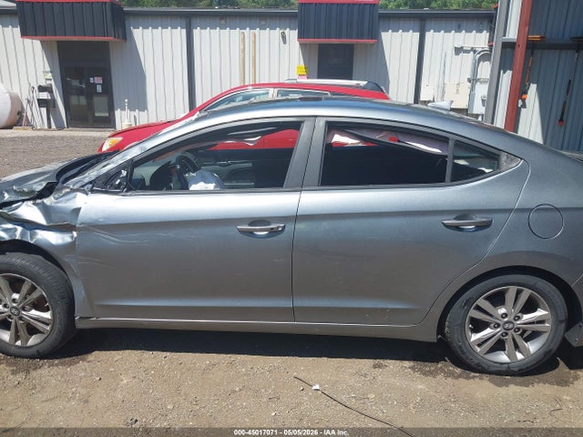 Hyundai ELANTRA Value Edition