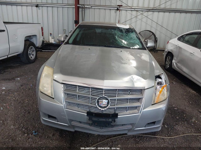 Cadillac CTS Standard