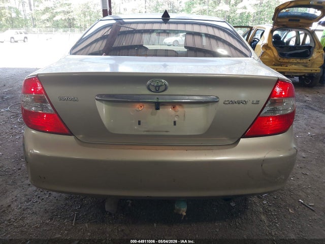 Toyota Camry Le