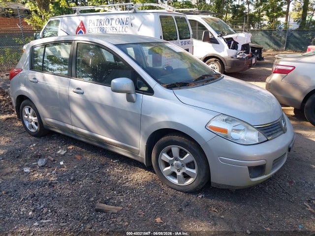 Salvage Nissan Versa Image