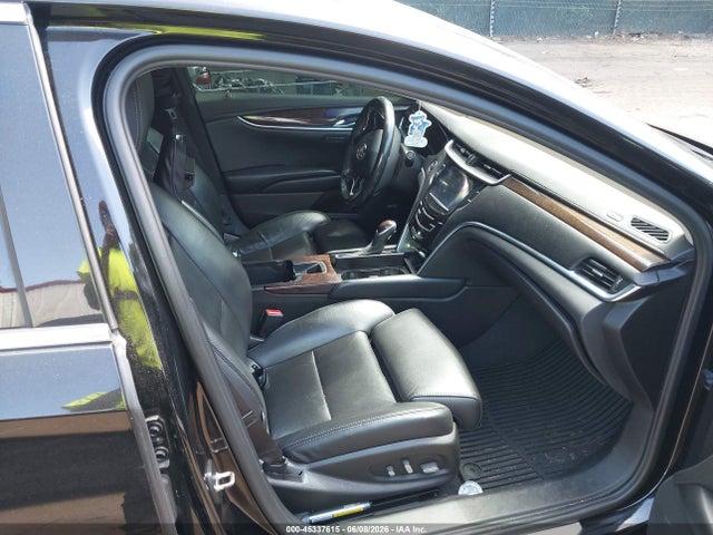 Cadillac XTS Premium
