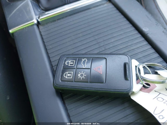 Volvo S60 Cross Country T5 Platinum
