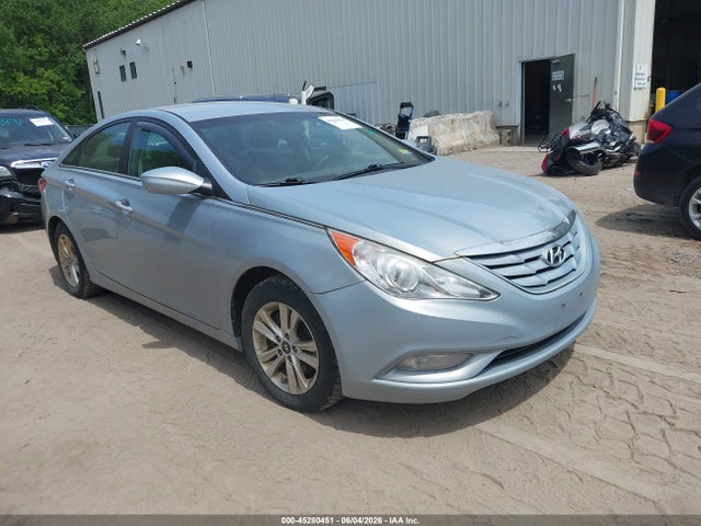Salvage Hyundai SONATA Image