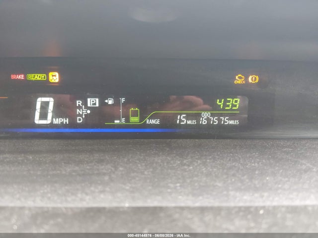 Toyota Prius v Three
