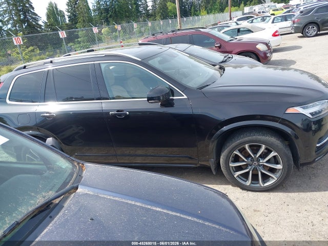 Volvo XC90 T6 Momentum