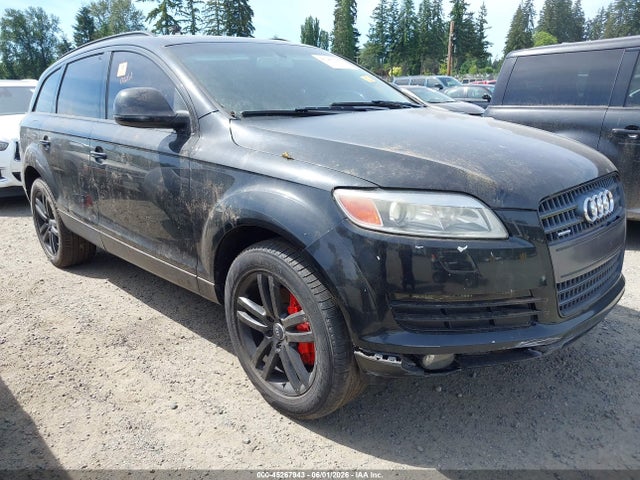 Salvage Audi Q7 Image