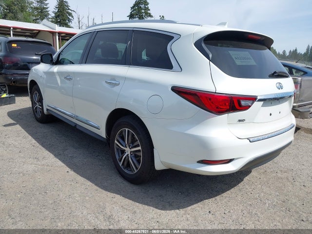 INFINITI Qx Luxe