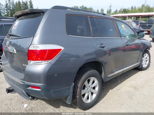 Toyota Highlander Se V6