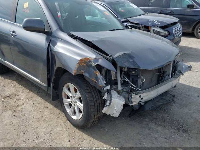 Toyota Highlander Se V6