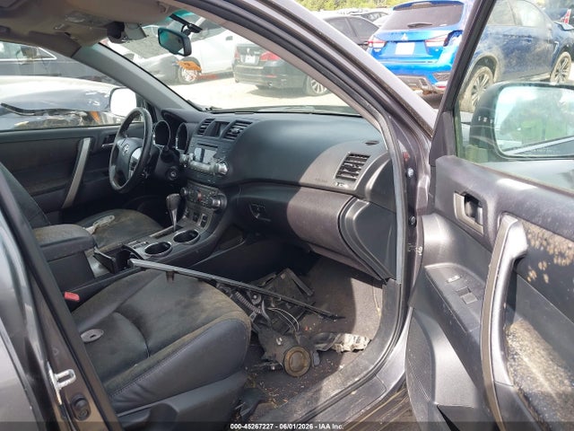 Toyota Highlander Se V6