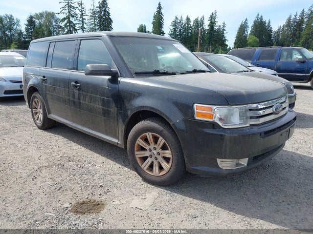 Salvage Ford Flex Image