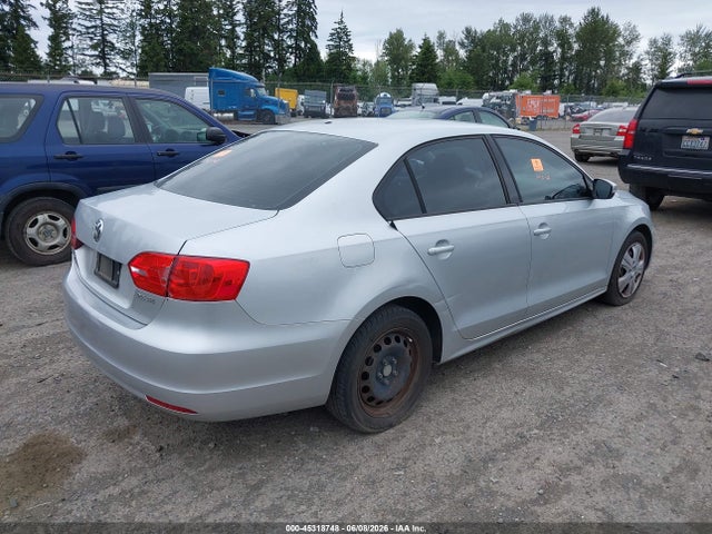 Volkswagen Jetta 2.5l Se
