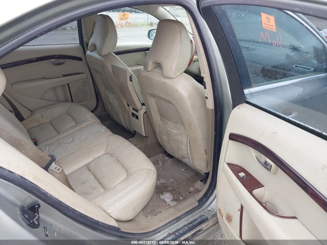 Volvo S80 V8
