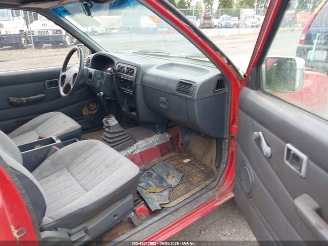 Nissan Truck King Cab Xe