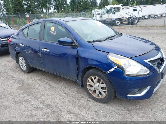 Salvage Nissan Versa Image