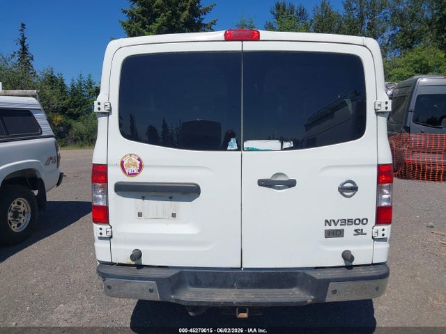 Nissan Nv Sl V8