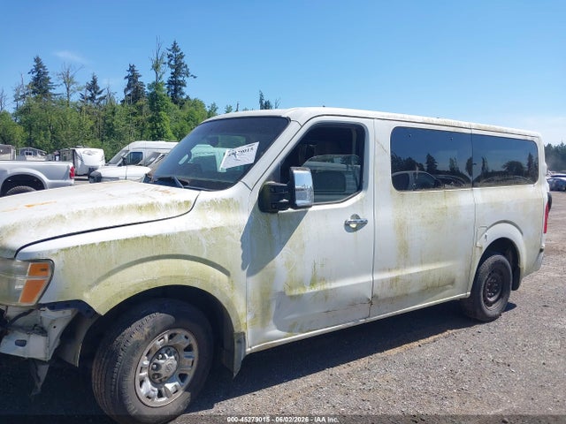 Nissan Nv Sl V8