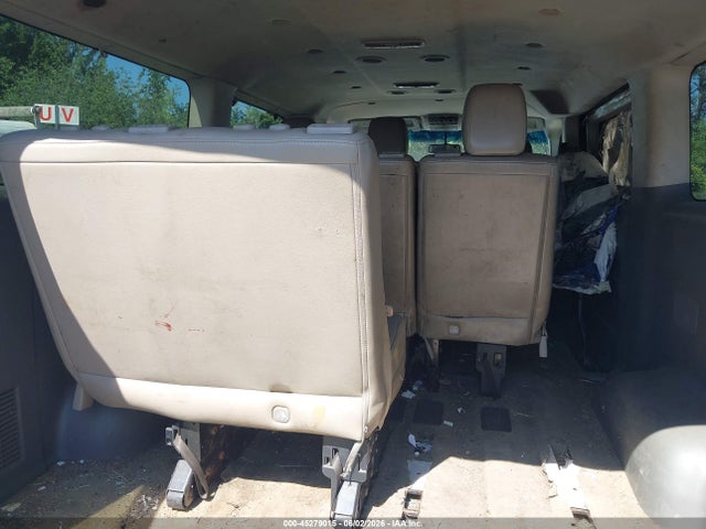 Nissan Nv Sl V8