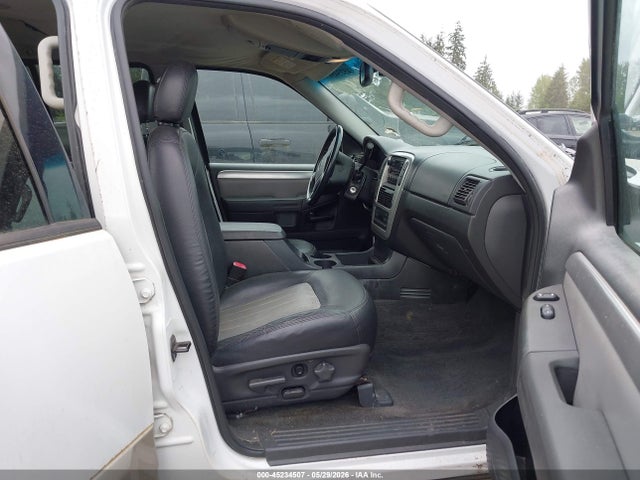 Mercury Mountaineer