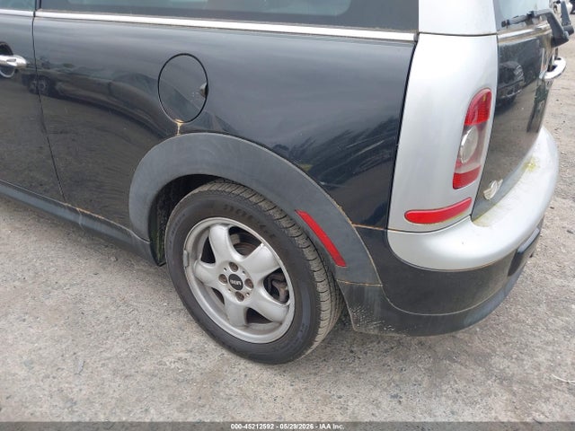 MINI Cooper Clubman