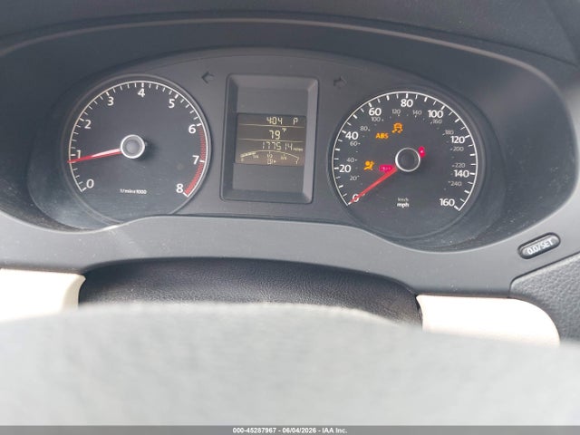 Volkswagen Jetta 2.5l Se