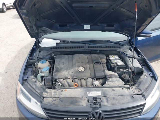 Volkswagen Jetta 2.5l Se