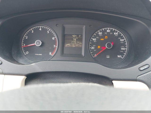 Volkswagen Jetta 2.5l Se