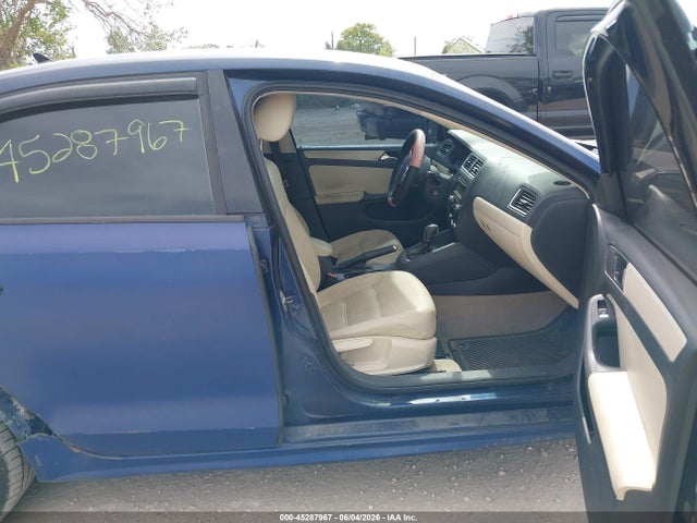 Volkswagen Jetta 2.5l Se