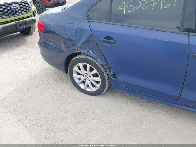 Volkswagen Jetta 2.5l Se