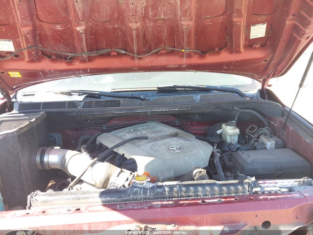 Toyota Tundra Sr5 5.7l V8