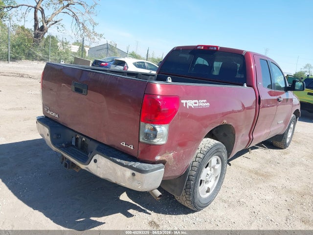 Toyota Tundra Sr5 5.7l V8